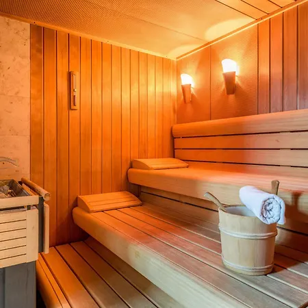 Hotel Badhaus 4*